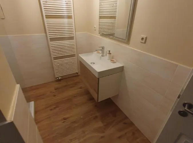 Cafe Schroeder Lägenhet *