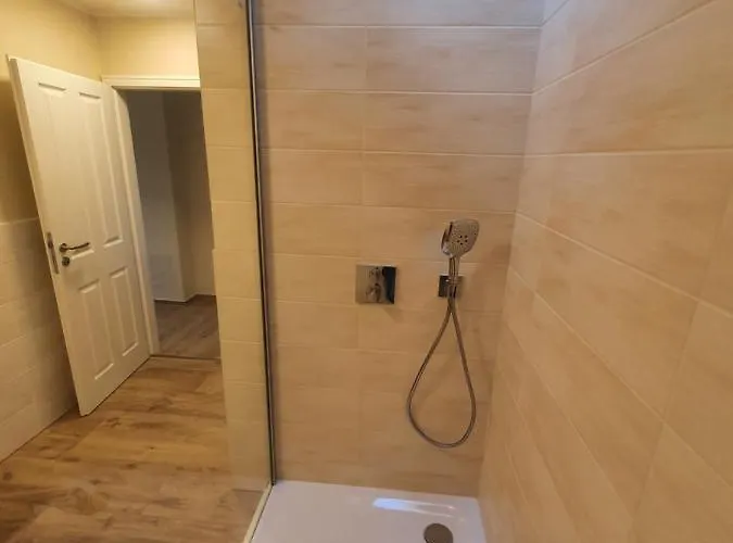 Lägenhet Cafe Schroeder *